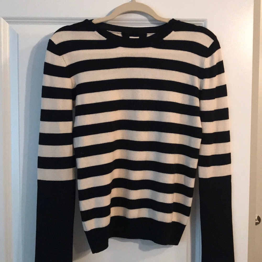 Khaite sweater